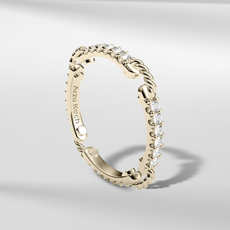 18k Solid Gold Classic Modern Scalloped Diamond Ring